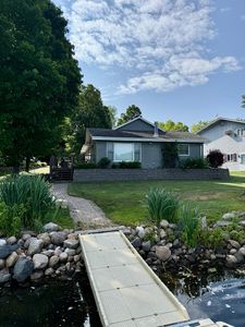 635 Arbutus Point Ln