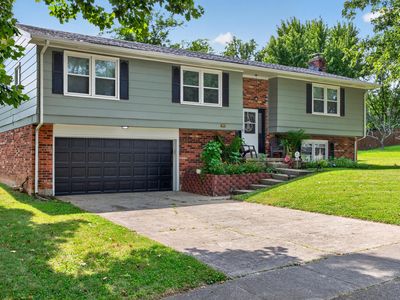 636 Squires Rd
