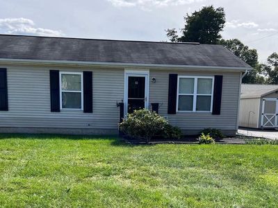 10 Jerrys Ave