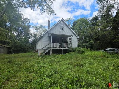 407 Matchaponix Rd