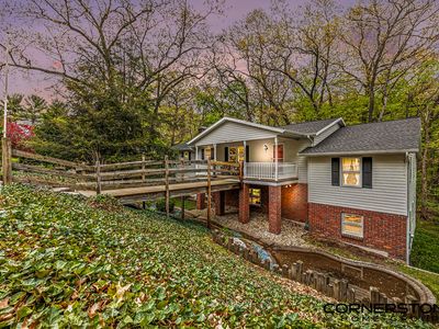 2070 Timberview Dr NE
