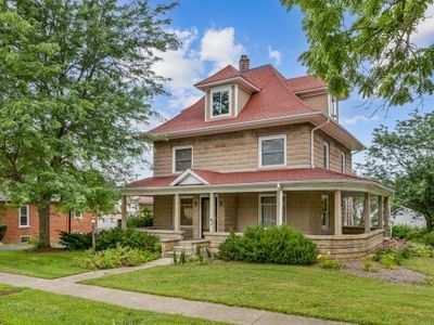 190 Grove Ave