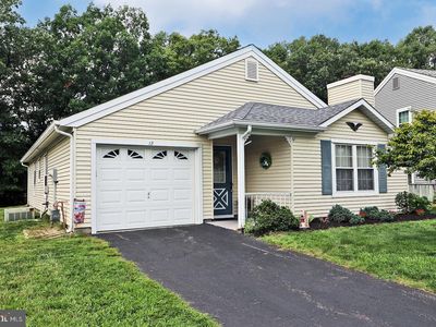 12 Cottonwood Dr