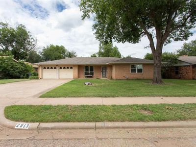 2913 Radney Ln