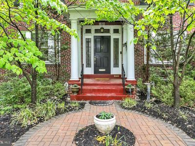 1506 Dauphin Ave