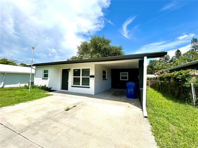 5627 Commonwealth Ave N