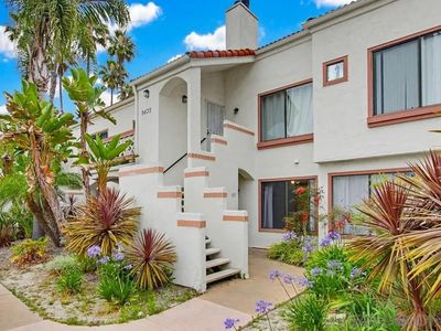 9439 Fairgrove Ln Unit 102