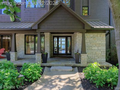 7689 Deerhill Dr