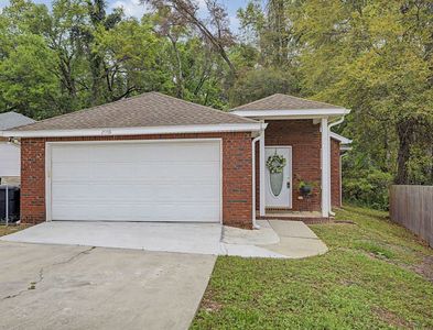 2908 Briar Ct