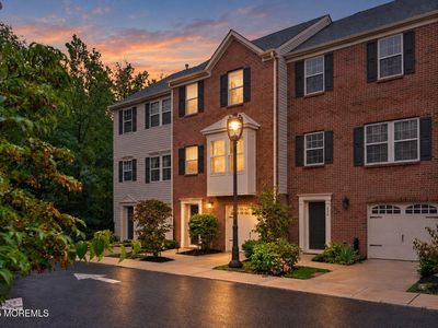 305 Zilinski Drive