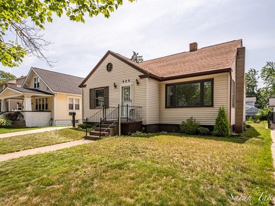 Property at 926 Franklin Ave, Grand Haven, MI