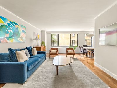196 E 75th St #4GH
