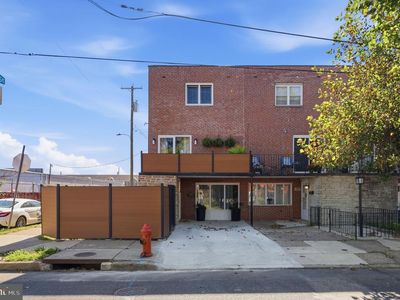 3657 Gaul St