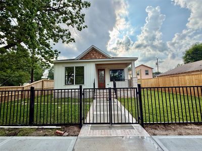301 Vincent St