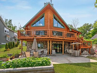 7031 West Wind Lake ROAD