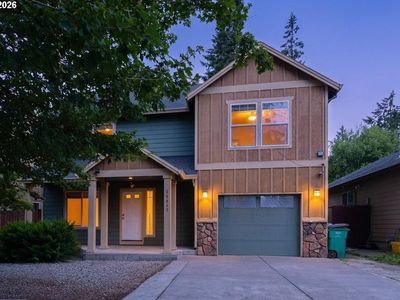 15817 NE Everett Ct