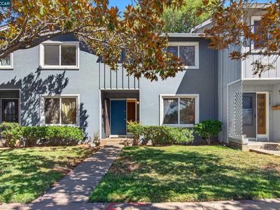 1454 Newhall Pkwy