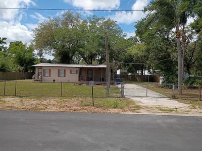 10411 Ratell Ave