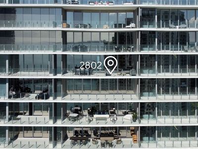 300 Biscayne Boulevard Way #2802E