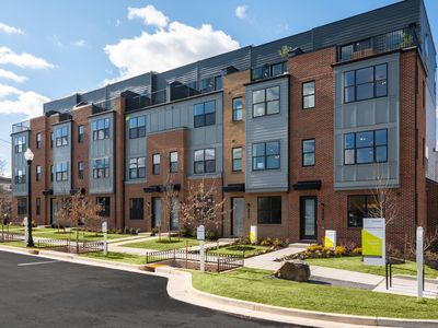 Montgomery Plan, Cameron at Eisenhower Pointe