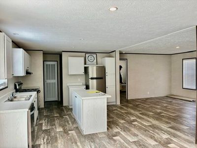 306-286 Parsons Ln