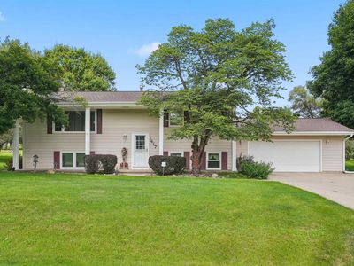 1417 Angus Dr