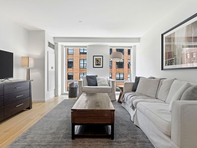 80 Broad St Unit 602