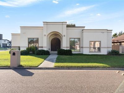 3914 Tierra Escondida