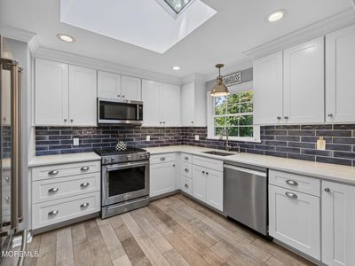 15 Mohawk Avenue