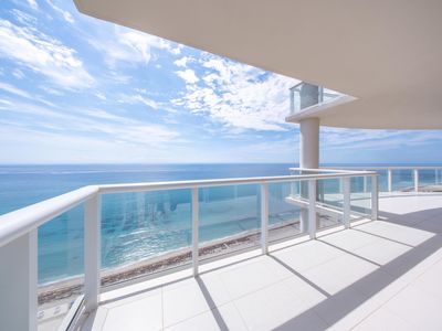 2700 N Ocean Drive #2503a