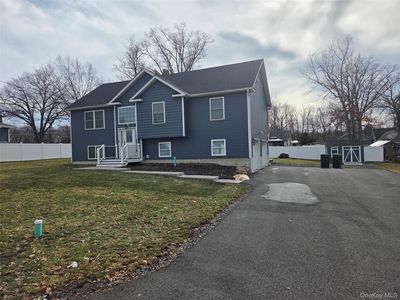13 Avenue B