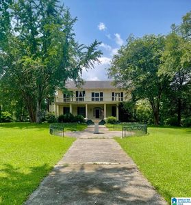 505 N East St