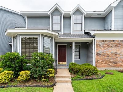 5900 Grelot Rd APT 402