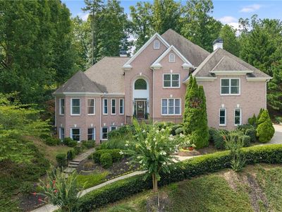 8240 Royal Troon Dr