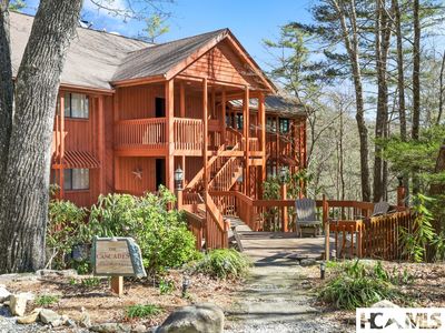221 Toxaway Falls Drive #1A