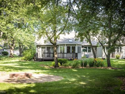335 Creekview Ct