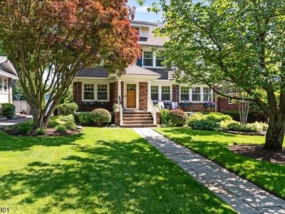 11 Windsor Pl