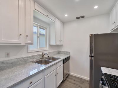 5758 Walerga Rd APT 4