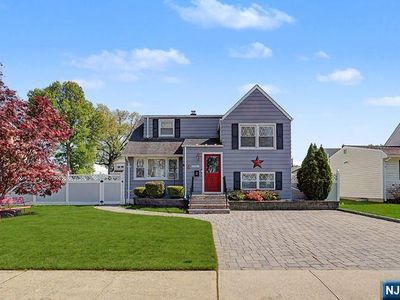 294 Hayes Dr