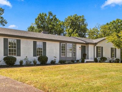 137 Luna Ln