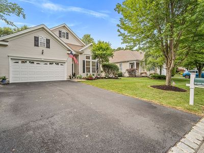 449 Golf View Dr