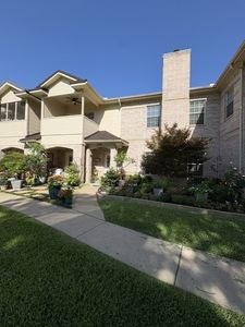 2144 Lakeforest Dr