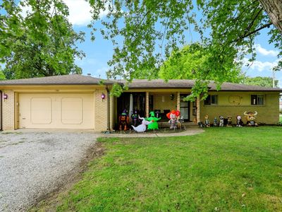Property at 166 Altum Ct, Bargersville, IN