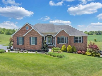 2335 & 2345 Lake Vista Dr