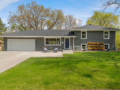 4916 Overlook Dr