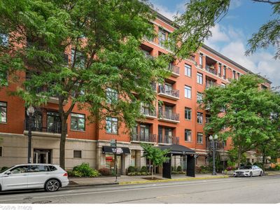 1414 N Wells St APT 402