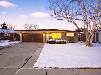 Property at 14515 Ivanhoe Dr, Warren, MI