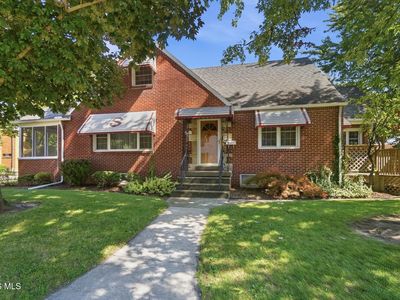 401 Clough St