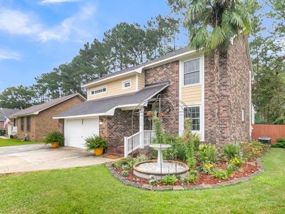 1208 Scotch Pine Ln