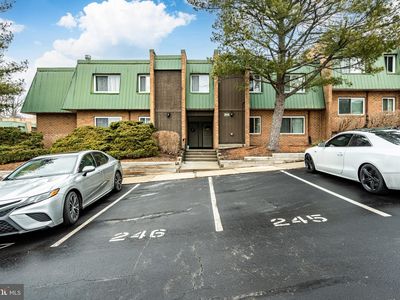 909 Meadowview Ln #909